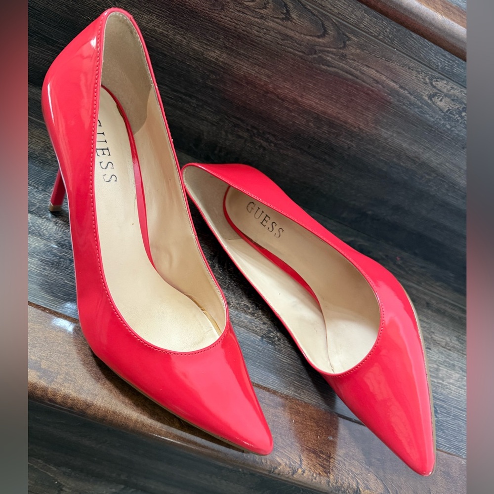 Elegant Guess Red Stiletto Heels